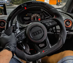 Audi RS3 carbon steering wheel by Control Customs customowa kierownica trendy w customowych kierownicach na 2025 rok